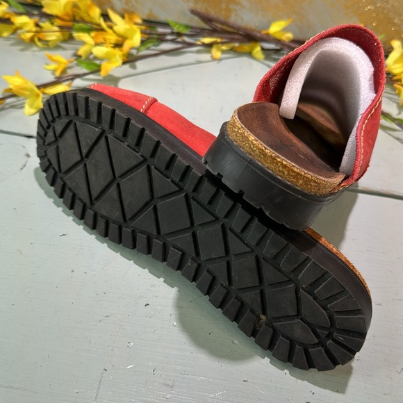 Eddie Bauer Leather Sandal - Picture 5 of 8